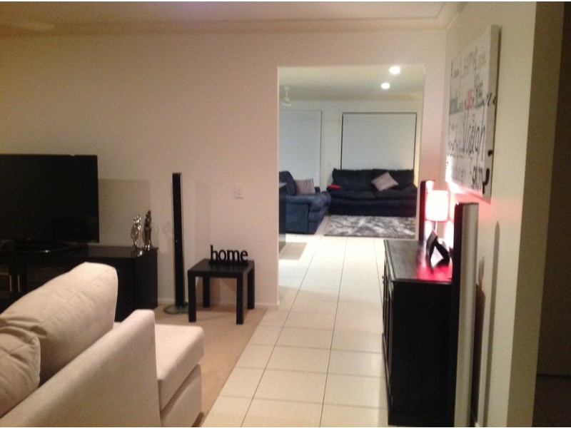 48 Endeavour Way, Eli Waters QLD 4655