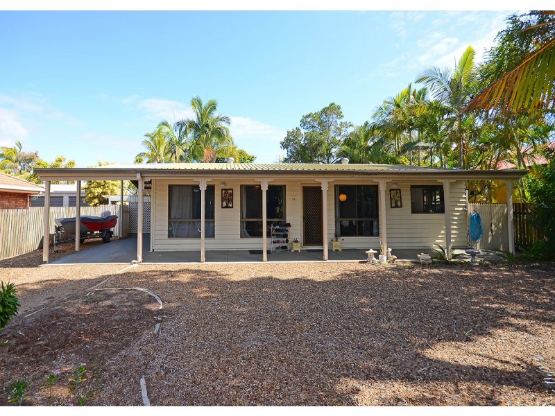 37 Ann Street, Torquay QLD 4655
