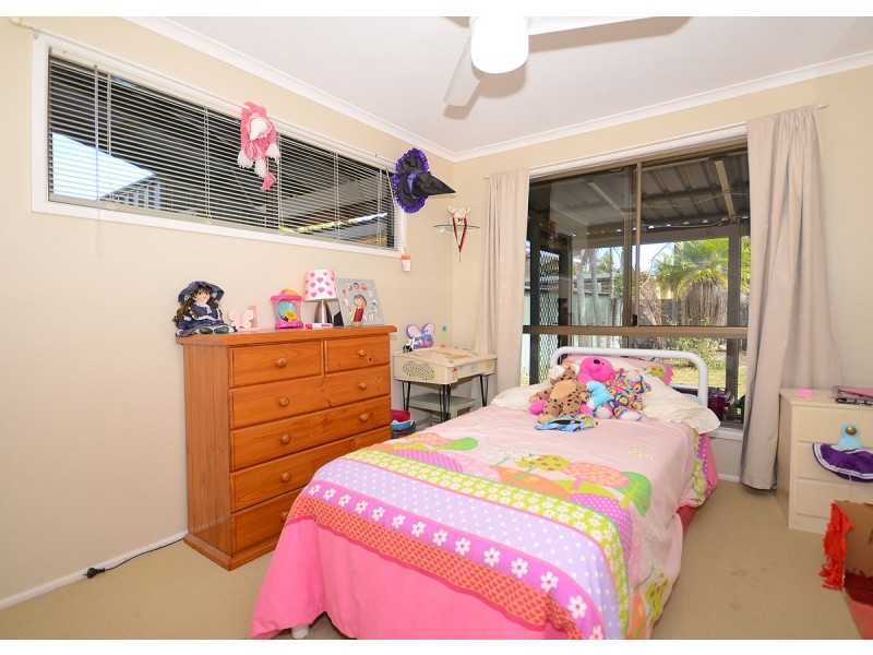 37 Ann Street, Torquay QLD 4655