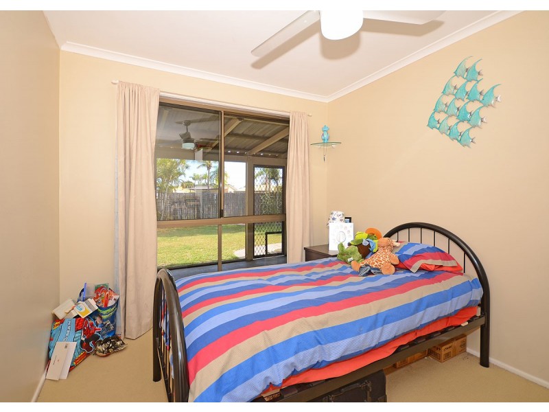 37 Ann Street, Torquay QLD 4655