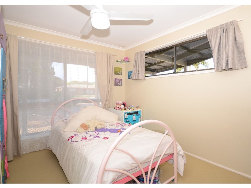 37 Ann Street, Torquay QLD 4655