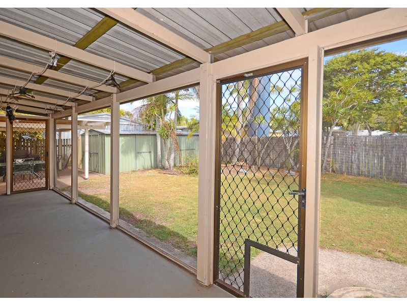 37 Ann Street, Torquay QLD 4655