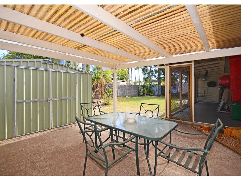 37 Ann Street, Torquay QLD 4655