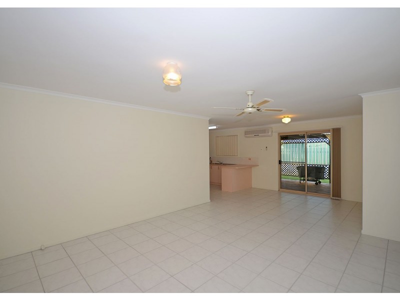 1 Glen Court, Point Vernon QLD 4655
