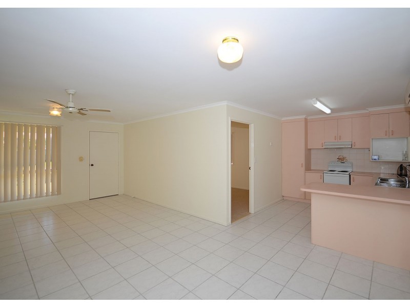 1 Glen Court, Point Vernon QLD 4655