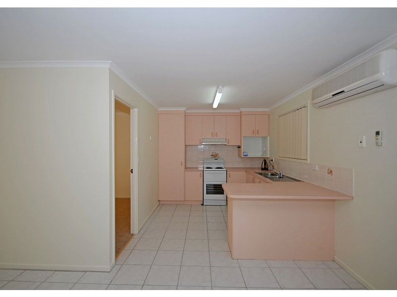 1 Glen Court, Point Vernon QLD 4655