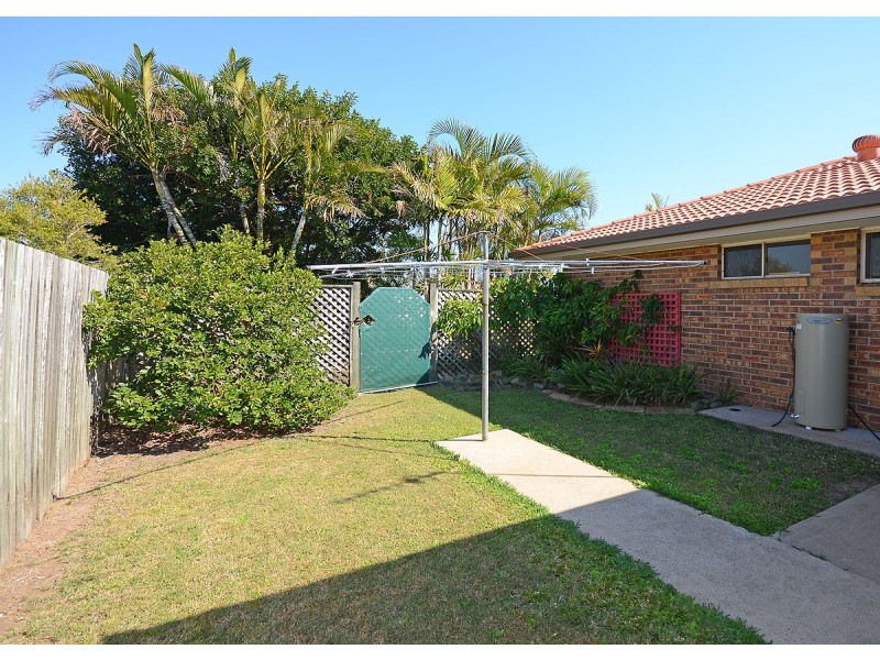 1 Glen Court, Point Vernon QLD 4655
