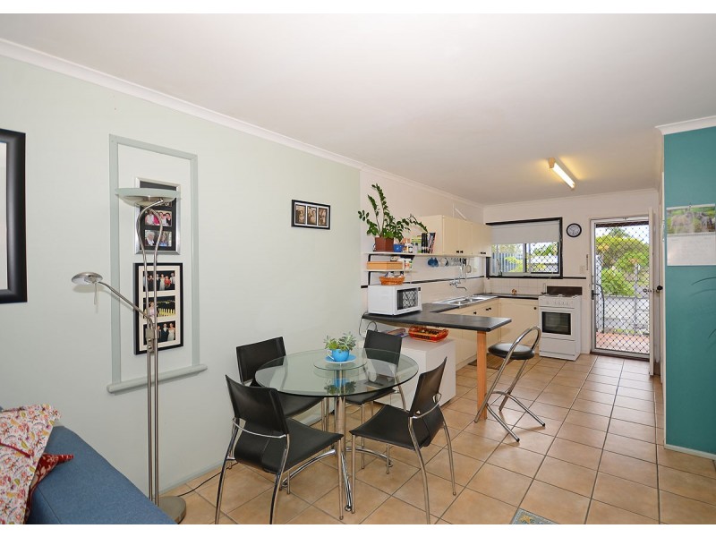34B Banksia Street, Point Vernon QLD 4655