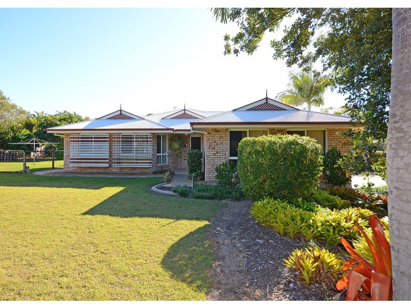 2 Pandanus Drive, Dundowran Beach QLD 4655