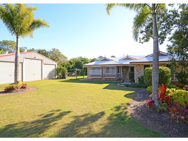 2 Pandanus Drive, Dundowran Beach QLD 4655