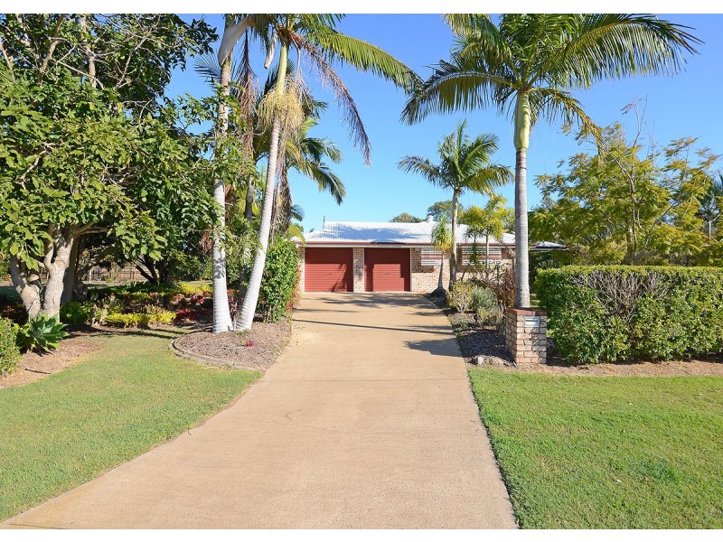 2 Pandanus Drive, Dundowran Beach QLD 4655