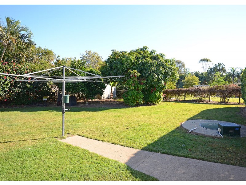 2 Pandanus Drive, Dundowran Beach QLD 4655