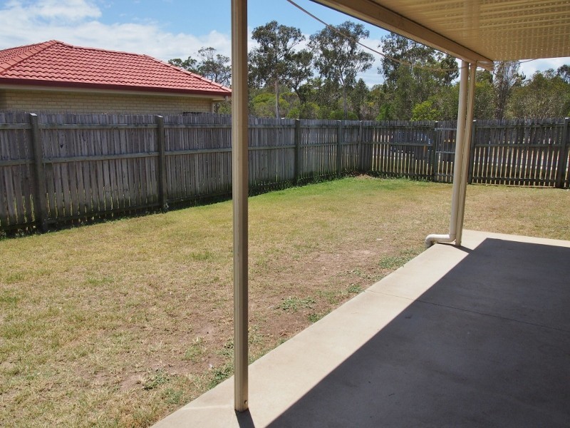 22 Emerald Park Way, Urangan QLD 4655
