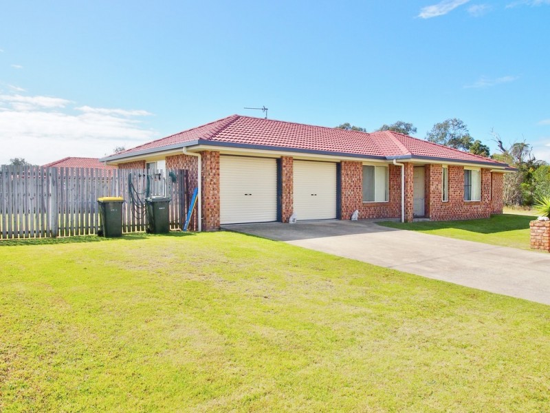 22 Emerald Park Way, Urangan QLD 4655
