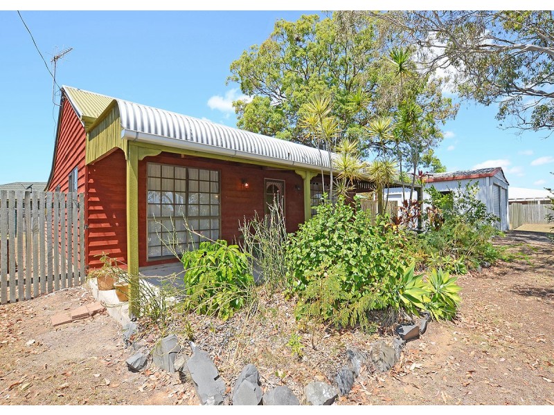 3 Berna Court, Point Vernon QLD 4655