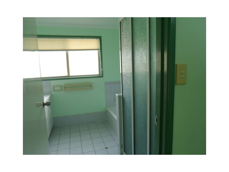 25 TALASEA DR, Kawungan QLD 4655