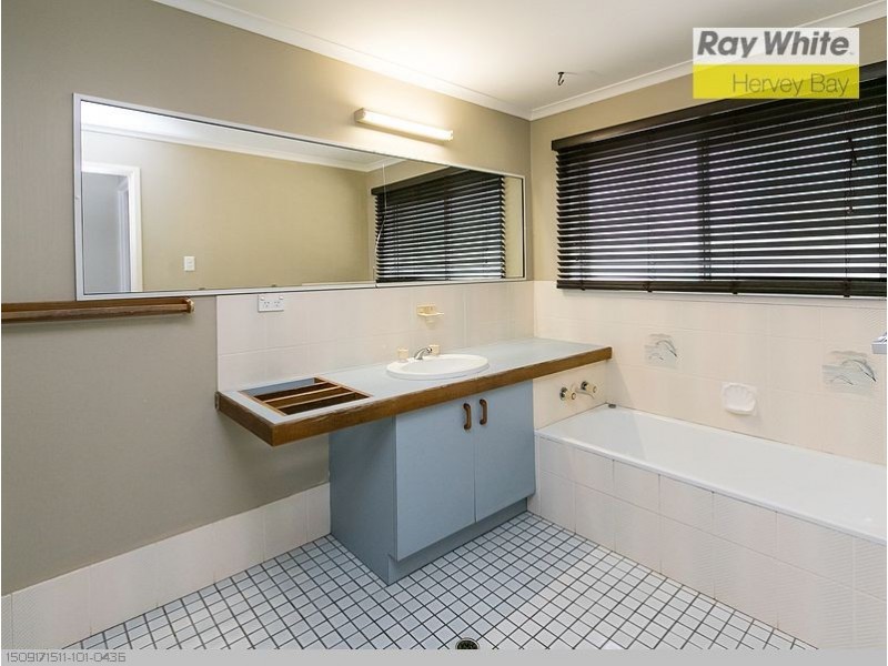 16 Garden Drive, Urangan QLD 4655