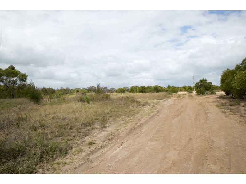 8-31 Barron Ct, Urangan QLD 4655