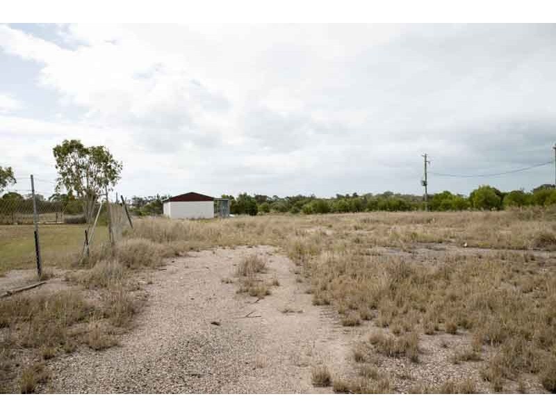 8-31 Barron Ct, Urangan QLD 4655