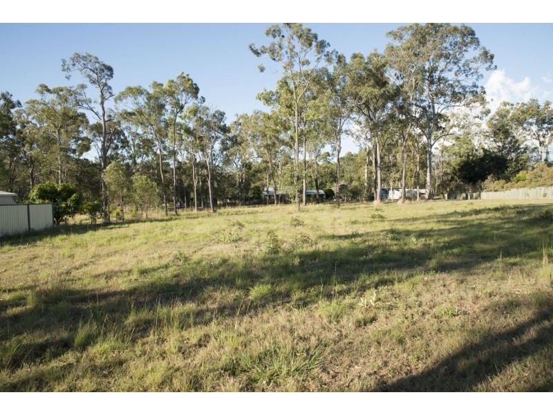 52 Annie Street, Howard QLD 4659