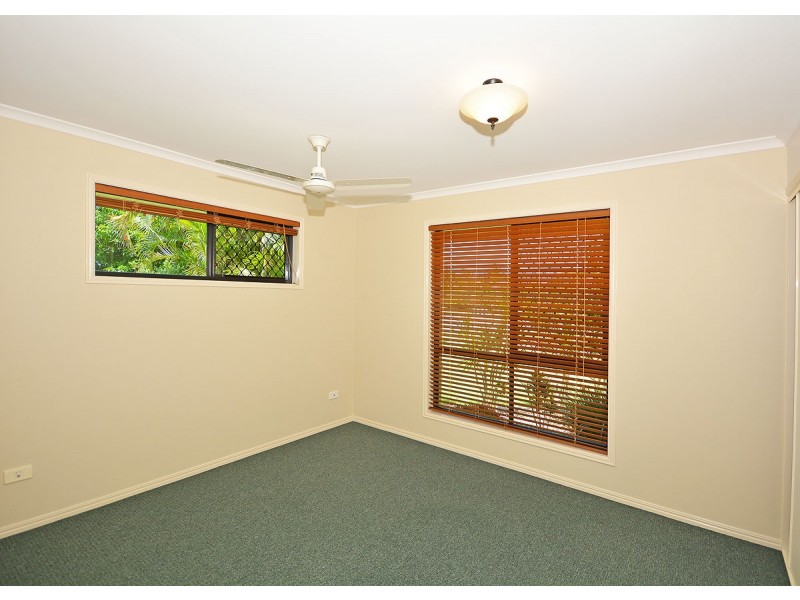46 Alexander Street, Urangan QLD 4655