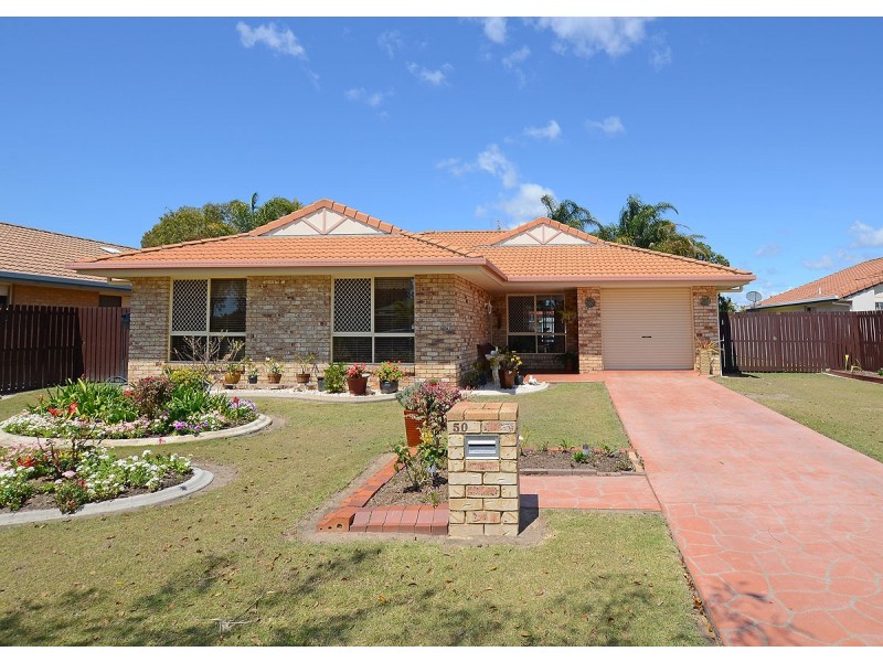 50 Bowerbird Avenue, Eli Waters QLD 4655