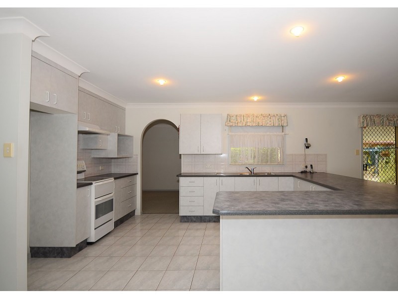 9 Wright Way, Scarness QLD 4655