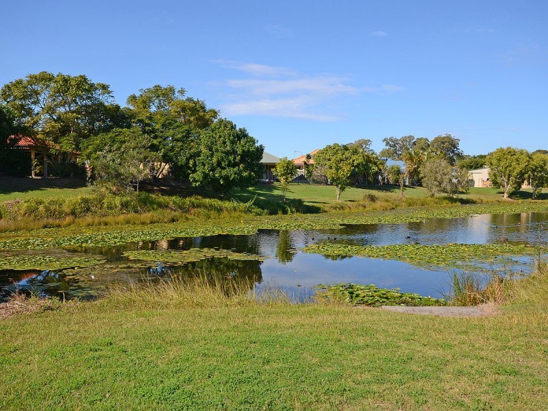 9 Brooke Court, Torquay QLD 4655