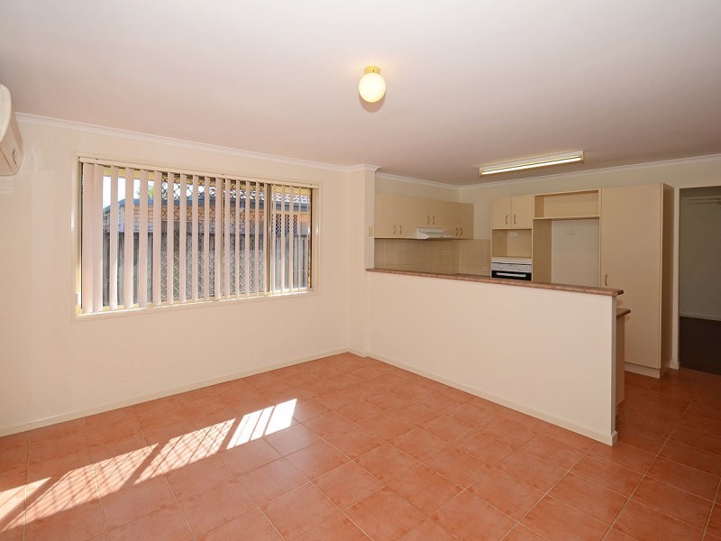 9 Brooke Court, Torquay QLD 4655