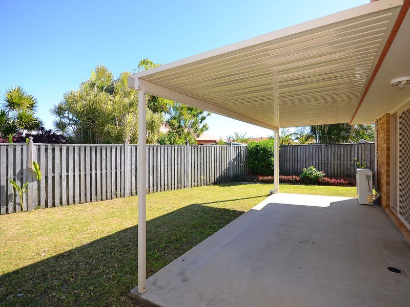 9 Brooke Court, Torquay QLD 4655