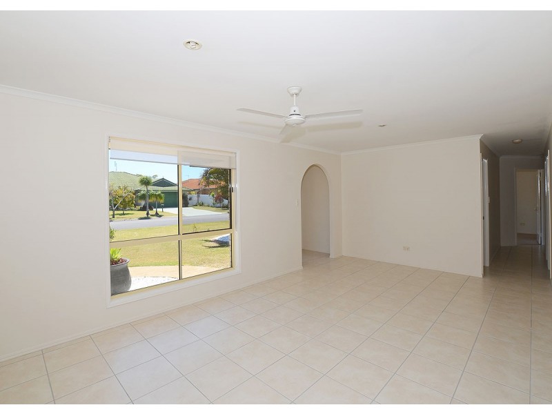 20 Lido Parade, Urangan QLD 4655