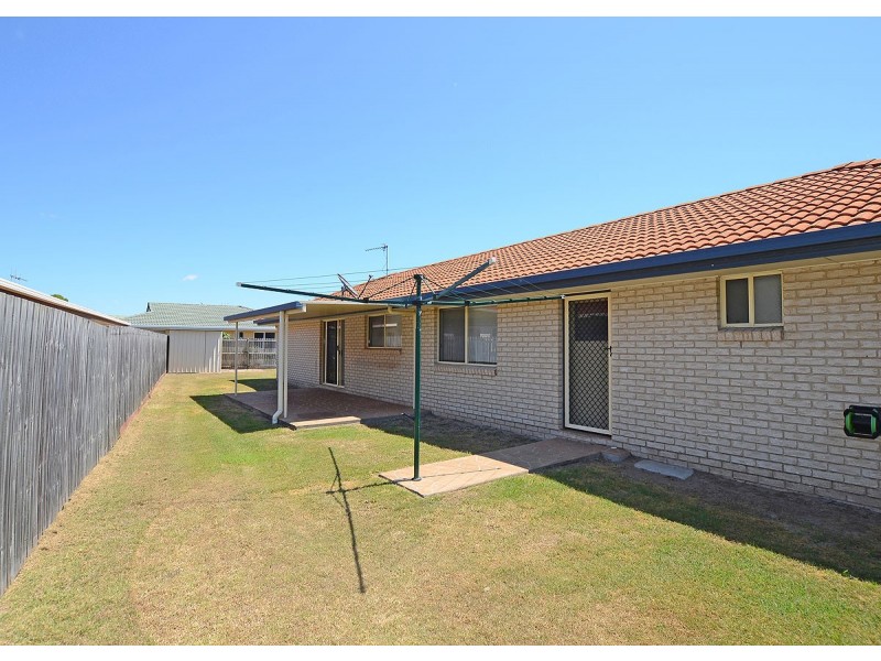 20 Lido Parade, Urangan QLD 4655