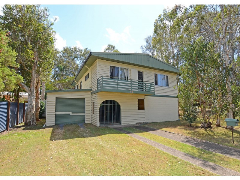 16 Totness Street, Torquay QLD 4655