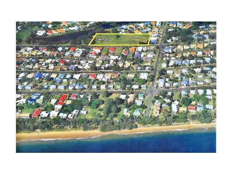 159 Truro Street, Urangan QLD 4655