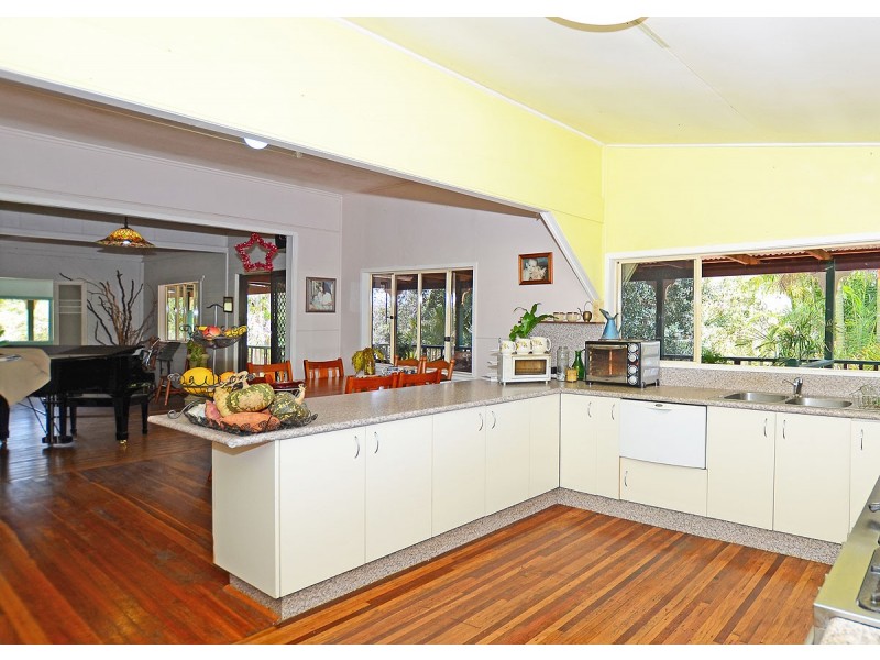 11 Sanctuary Road, Booral QLD 4655