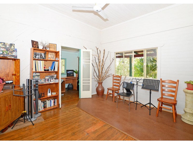 11 Sanctuary Road, Booral QLD 4655