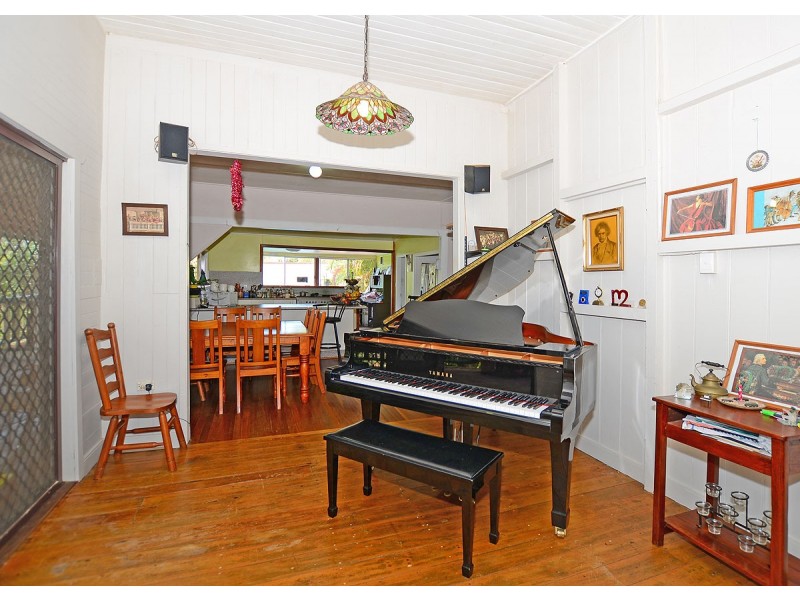 11 Sanctuary Road, Booral QLD 4655