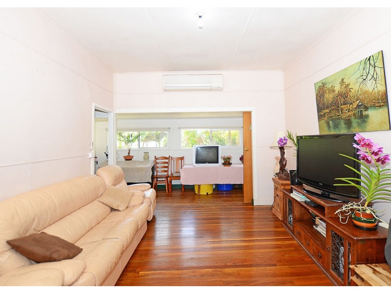 11 Sanctuary Road, Booral QLD 4655