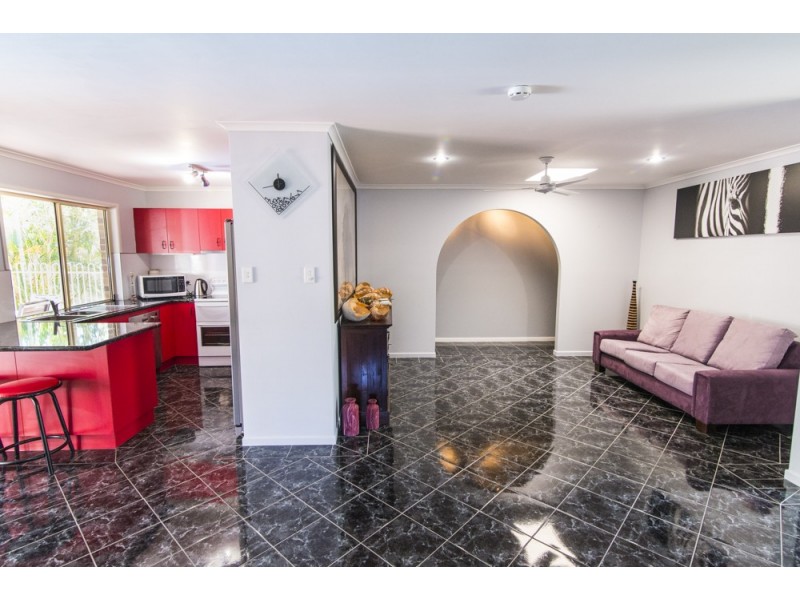 57 Drummond Street, Urangan QLD 4655