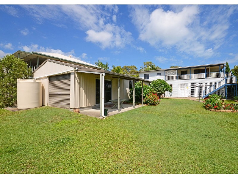 11 Bell Street, Point Vernon QLD 4655
