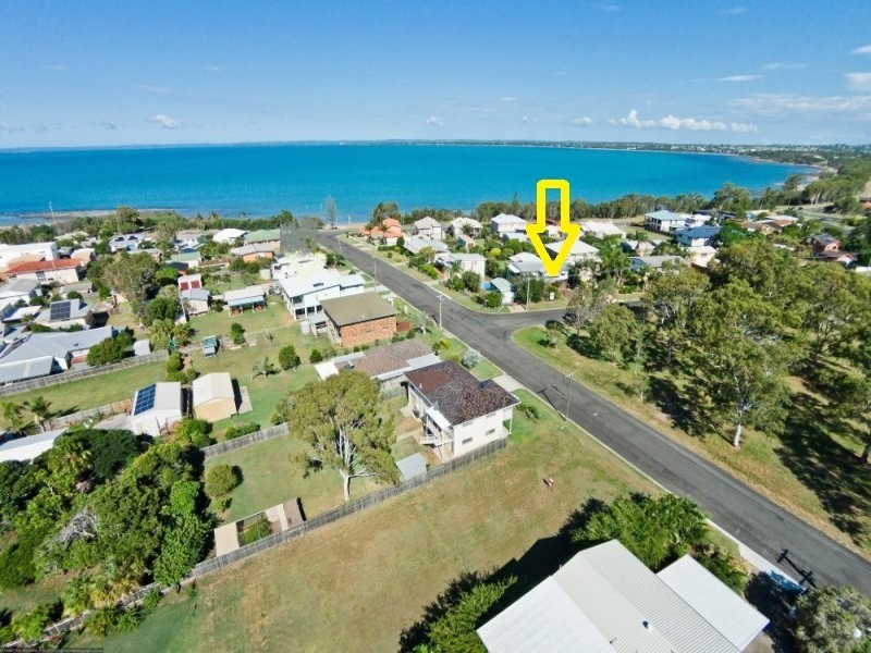11 Bell Street, Point Vernon QLD 4655