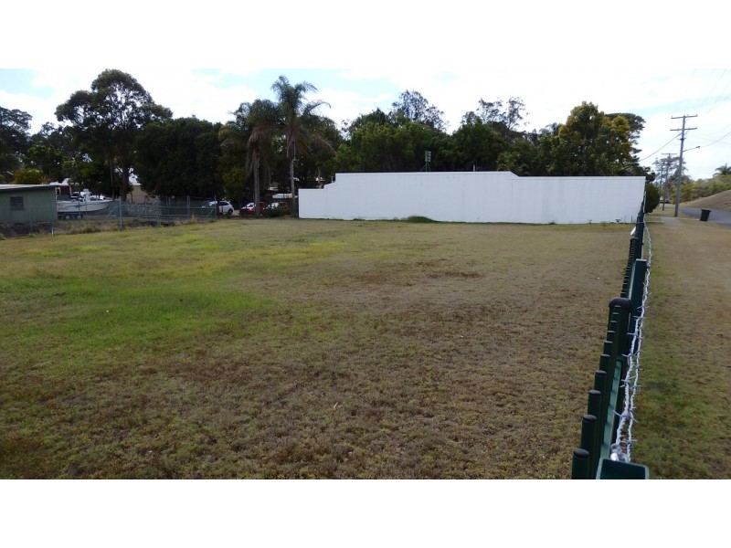 16 Freshwater Street, Scarness QLD 4655