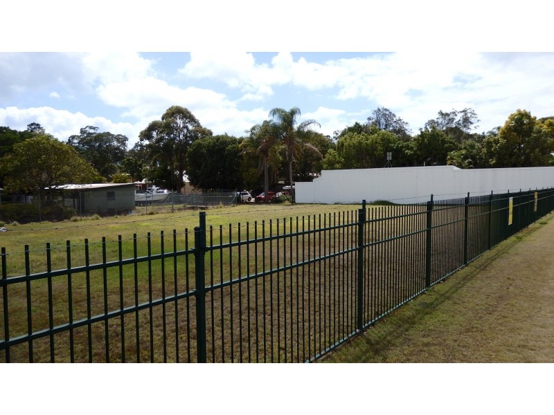 16 Freshwater Street, Scarness QLD 4655