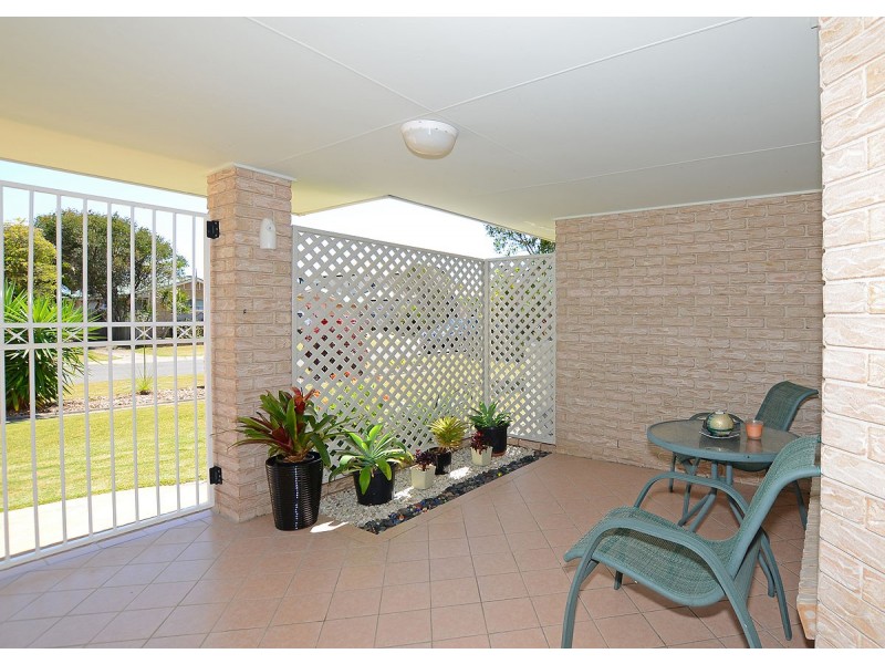 21 Lester Crescent, Torquay QLD 4655