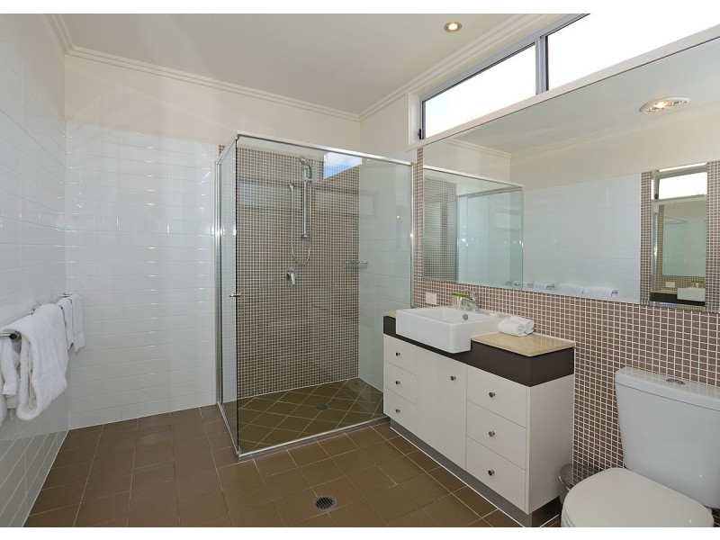 45/136 Pulgul Street, Urangan QLD 4655