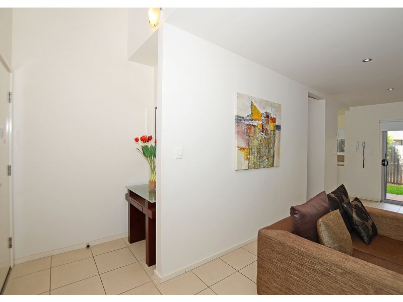45/136 Pulgul Street, Urangan QLD 4655