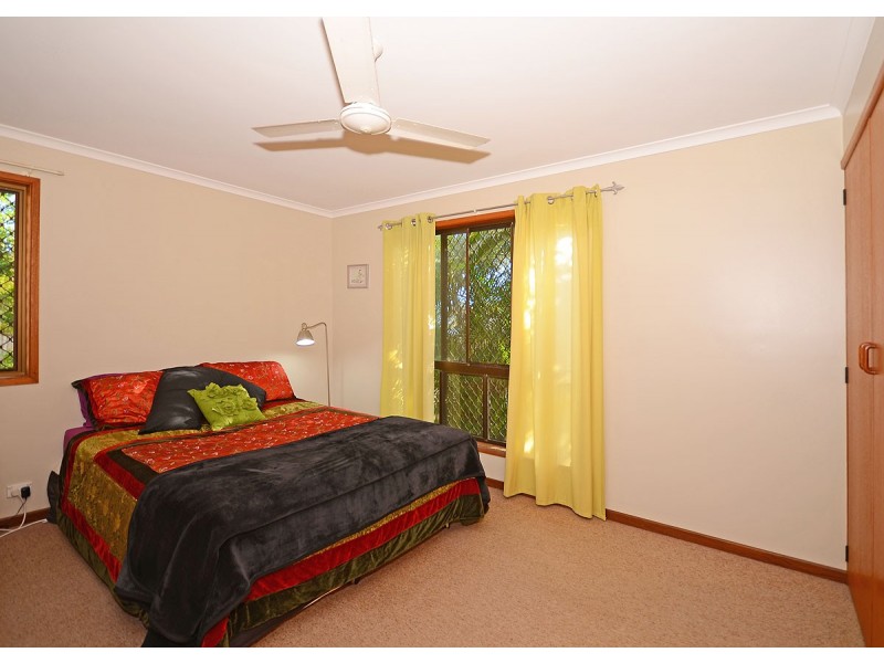 71 Hillcrest Avenue, Scarness QLD 4655