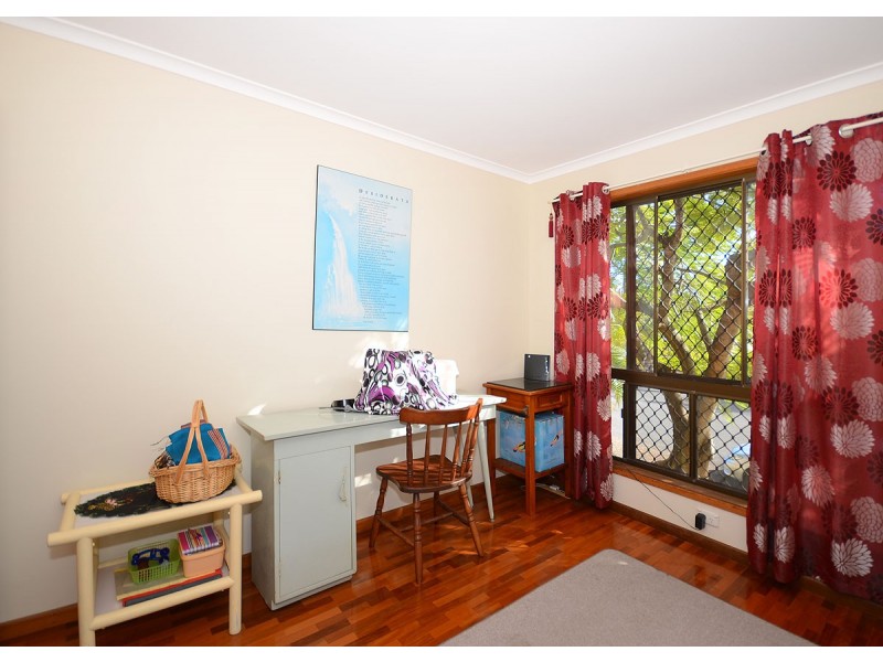 71 Hillcrest Avenue, Scarness QLD 4655