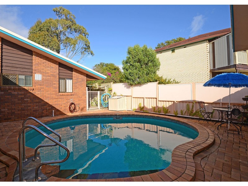 71 Hillcrest Avenue, Scarness QLD 4655