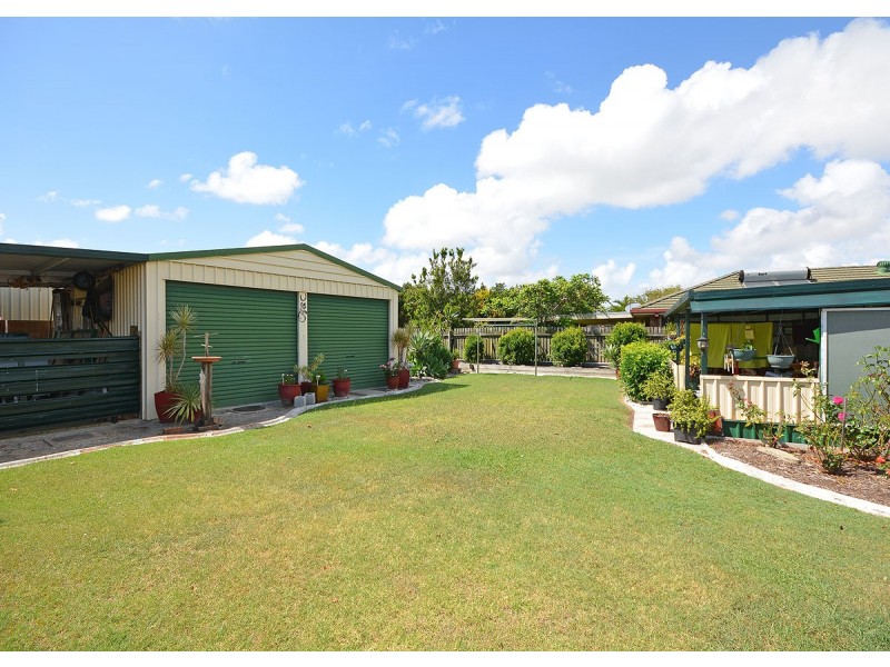 64 Anchorage Cct, Point Vernon QLD 4655
